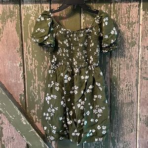 Girls Green and cream floral dress